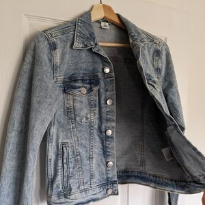 Cropped jean jacket